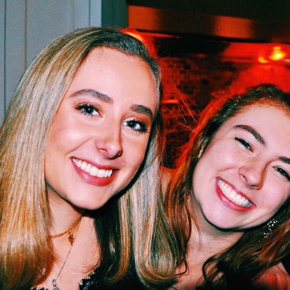 Meet your Posher, Clara - Picture 2 of 4